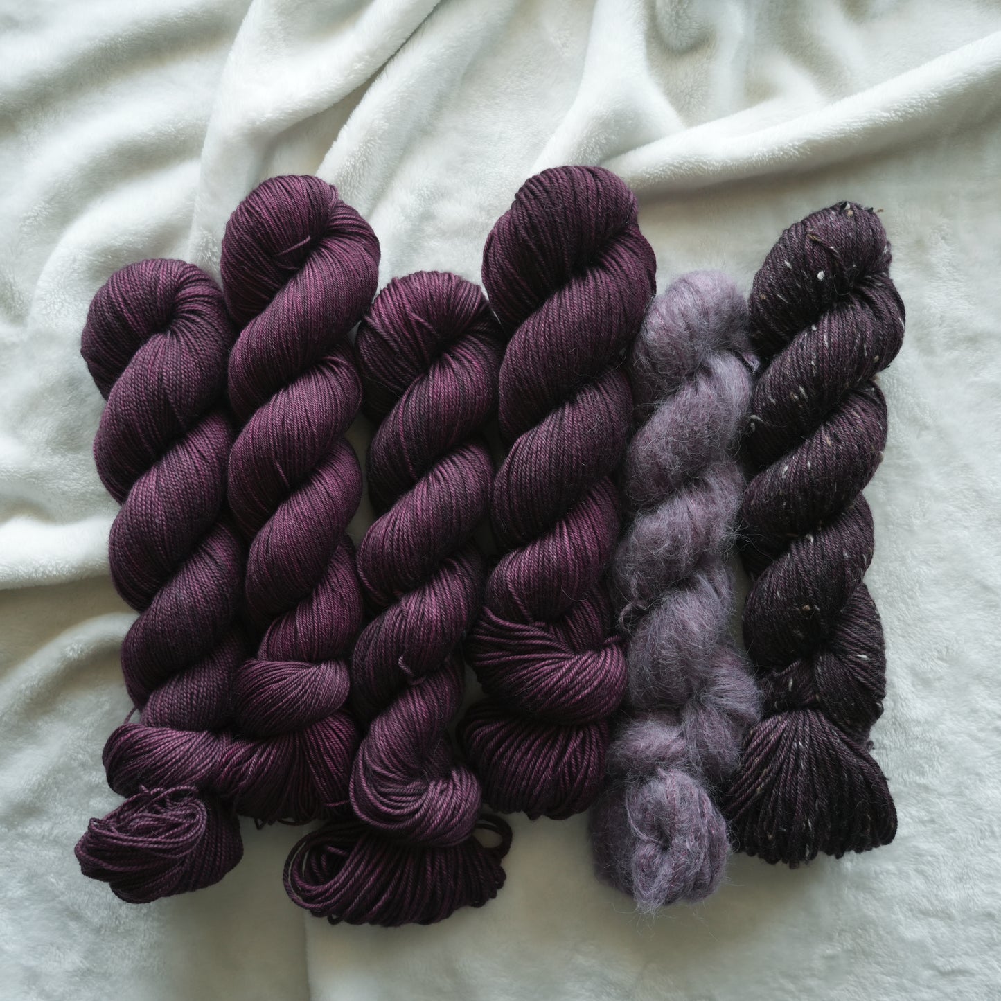 Sweater Quantity: Fold Don't Hang