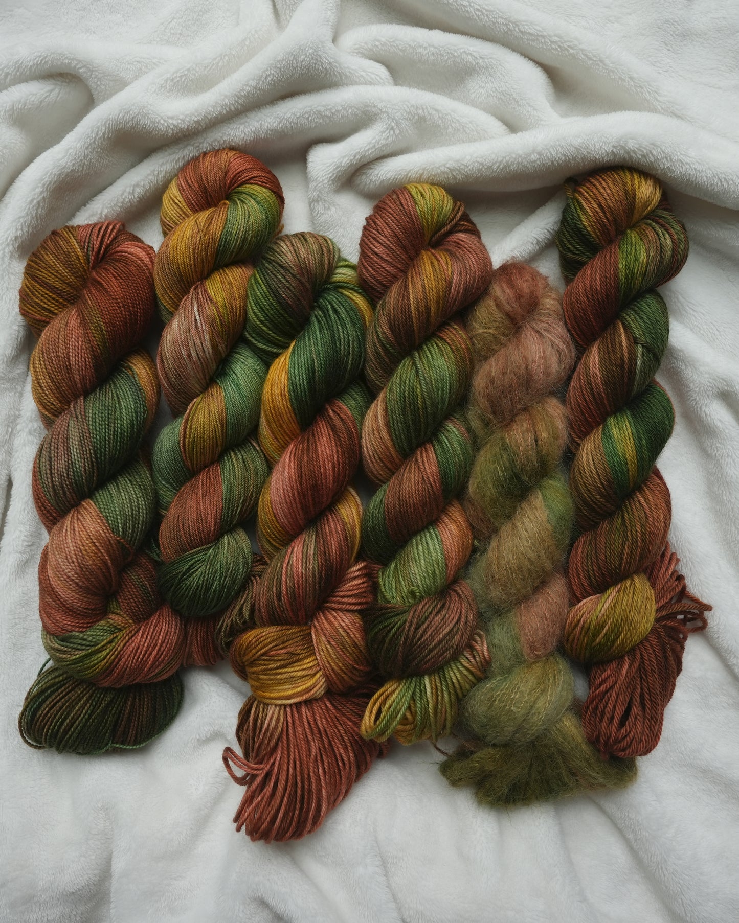 Sweater Quantity: City of Gold