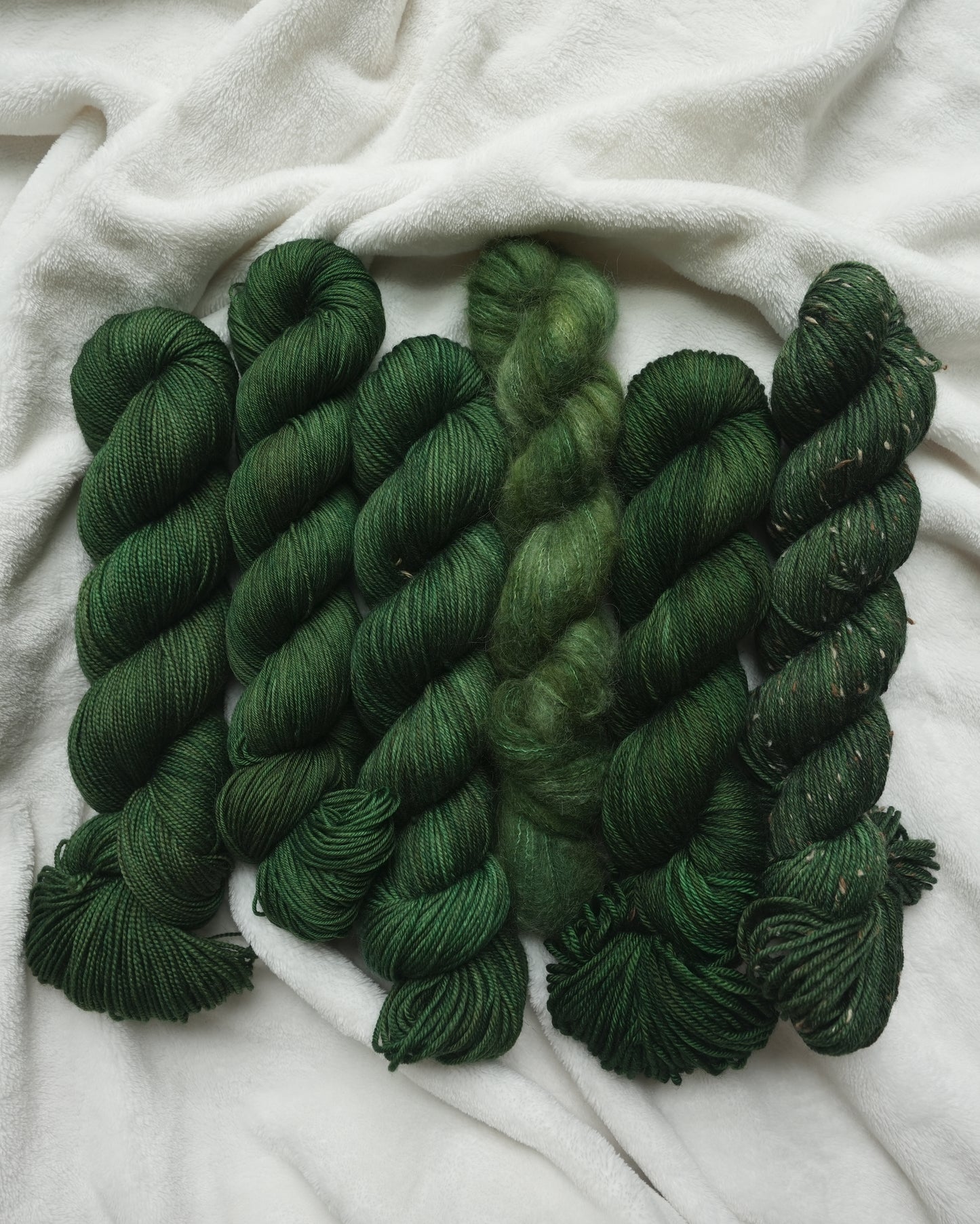 Sweater Quantity: Merry Men