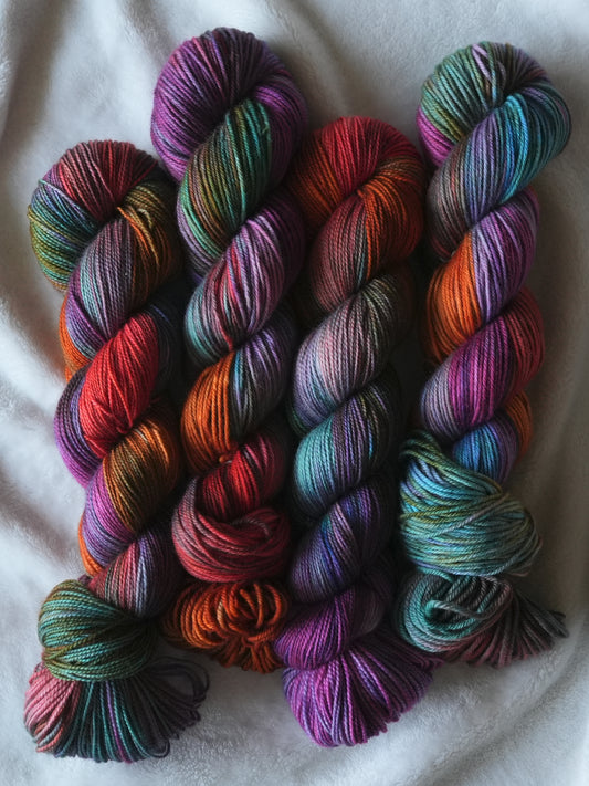 Rainbow of Velaris (Preorder)